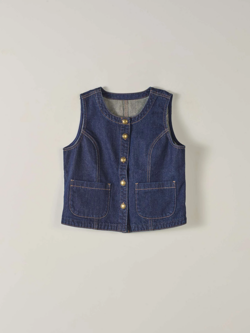 Thea Vest
